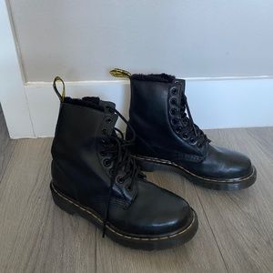 Dr Martens Boots Women Size 6